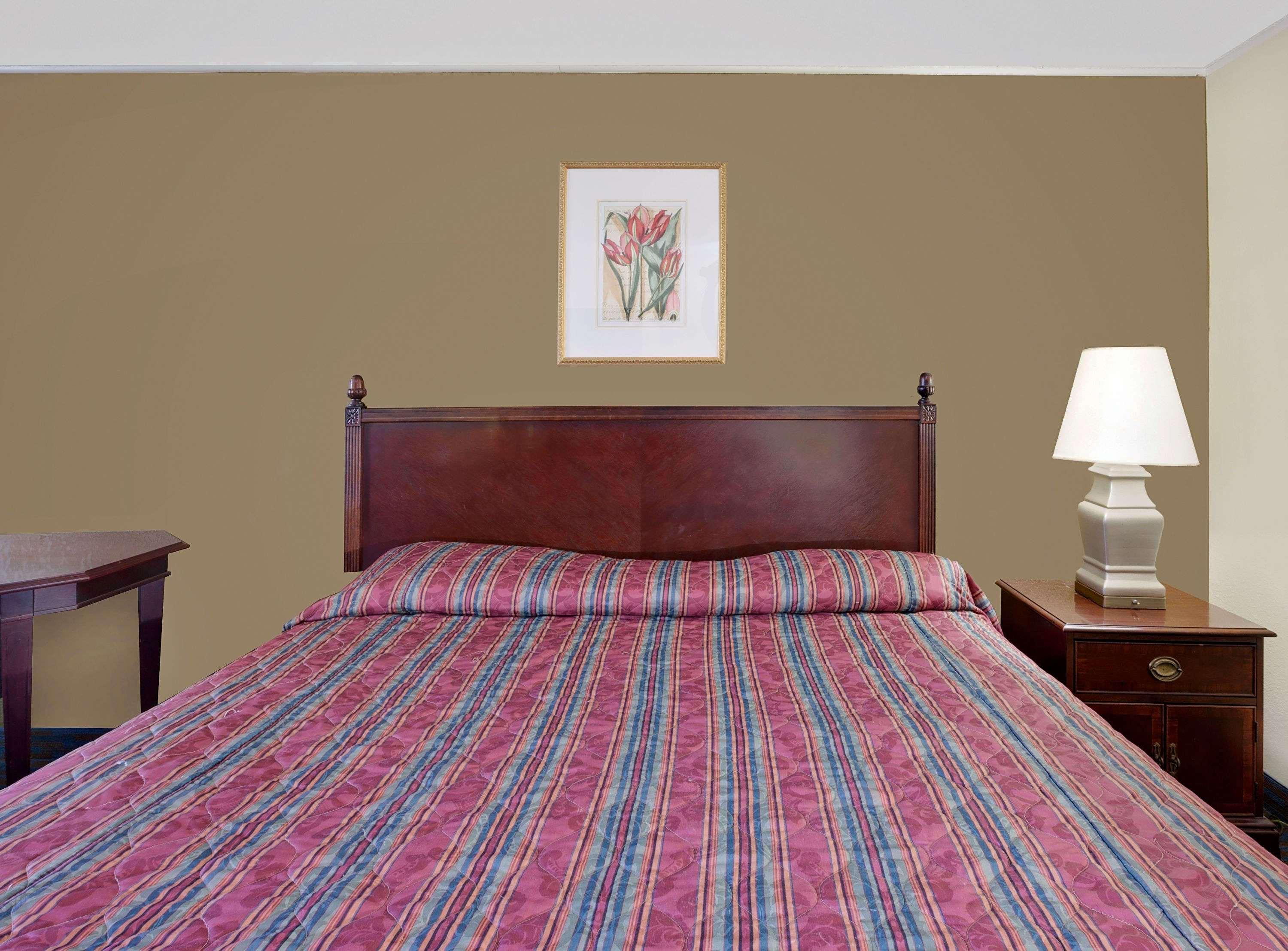 Knights Inn Bridgeport Frankenmuth Bagian luar foto